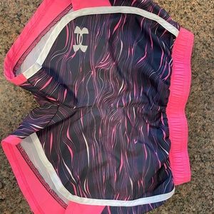 Multi color UA shorts